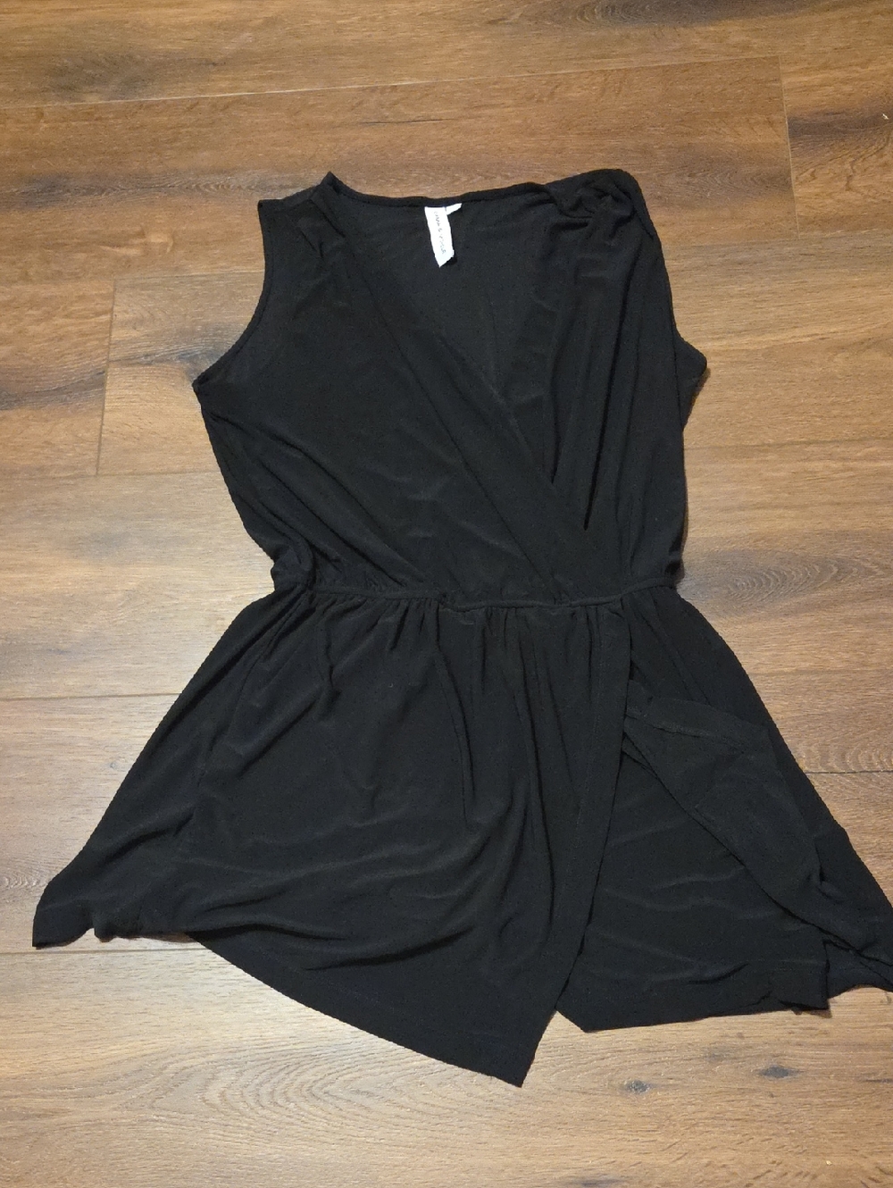 Emma & Michelle Romper shorts black Large